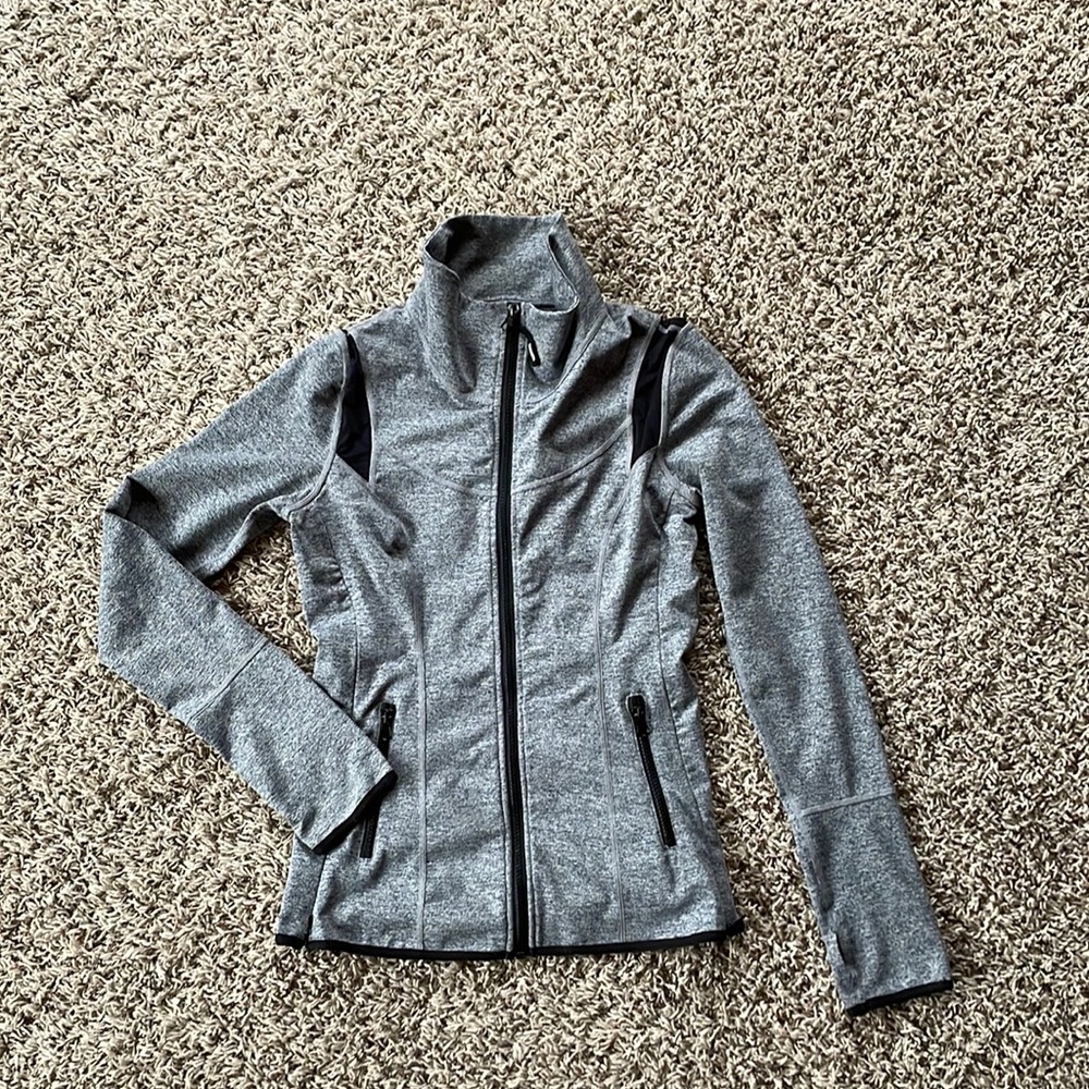 Women’s Capezio Zip Up Athletic Wear, Size M